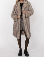 Load image into Gallery viewer, Pixie Tipped Vegan Fur Coat
