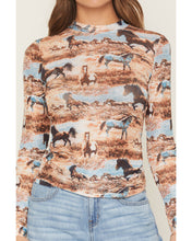 Load image into Gallery viewer, HORSE PRINT MESH LONG SLEEVE SHIRT
