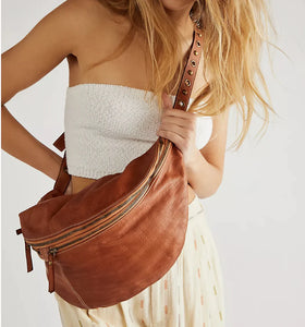 Bolsa Nova - Bella Cognac