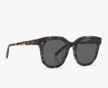 Load image into Gallery viewer, Diff - gia - espresso tortoise + grey lens
